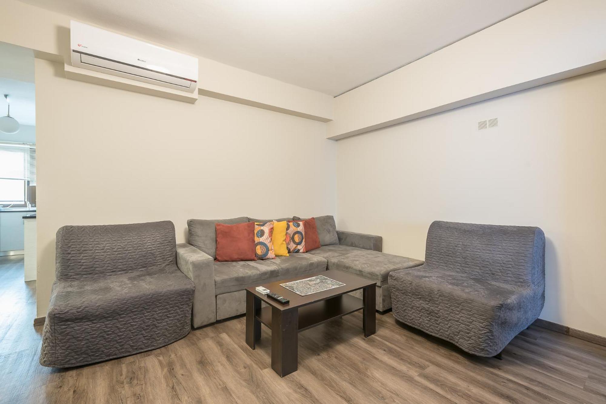Apartment Steps From Historic Center Plaka Athens